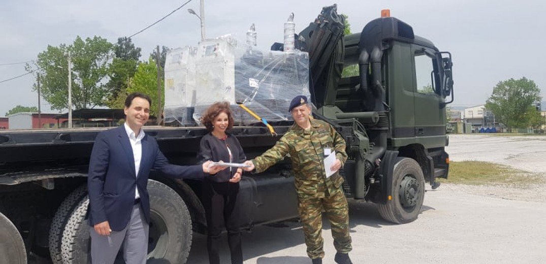 Έβρος: Eξοπλισμό στα φυλάκια του Ελληνικού Στρατού παρέδωσε η Βούλα Πατουλίδου (ΦΩΤΟ)