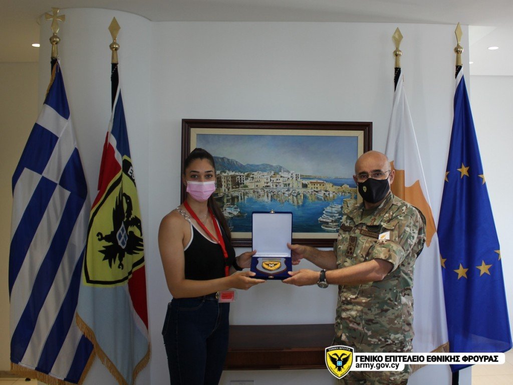 Ευχές Α/ΓΕΕΦ στην Ιστιοπλόο Μαριλένα Μακρή (ΦΩΤΟ)