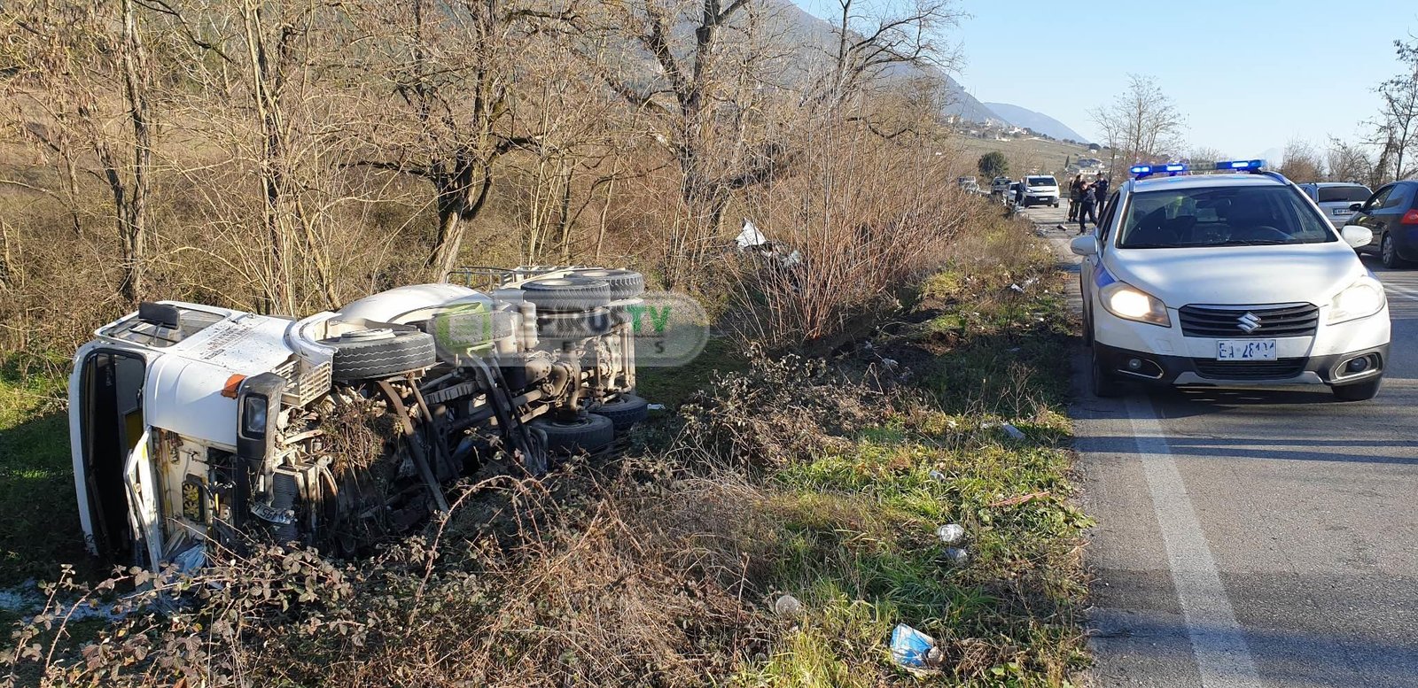 Σοβαρό Τροχαίο: Μετωπική σύγκρουση ΙΧΕ 41χρονης Στρατιωτικού και μπετονιέρας–Με σοβαρά τραύματα η οδηγός του ΙΧΕ (ΦΩΤΟ)