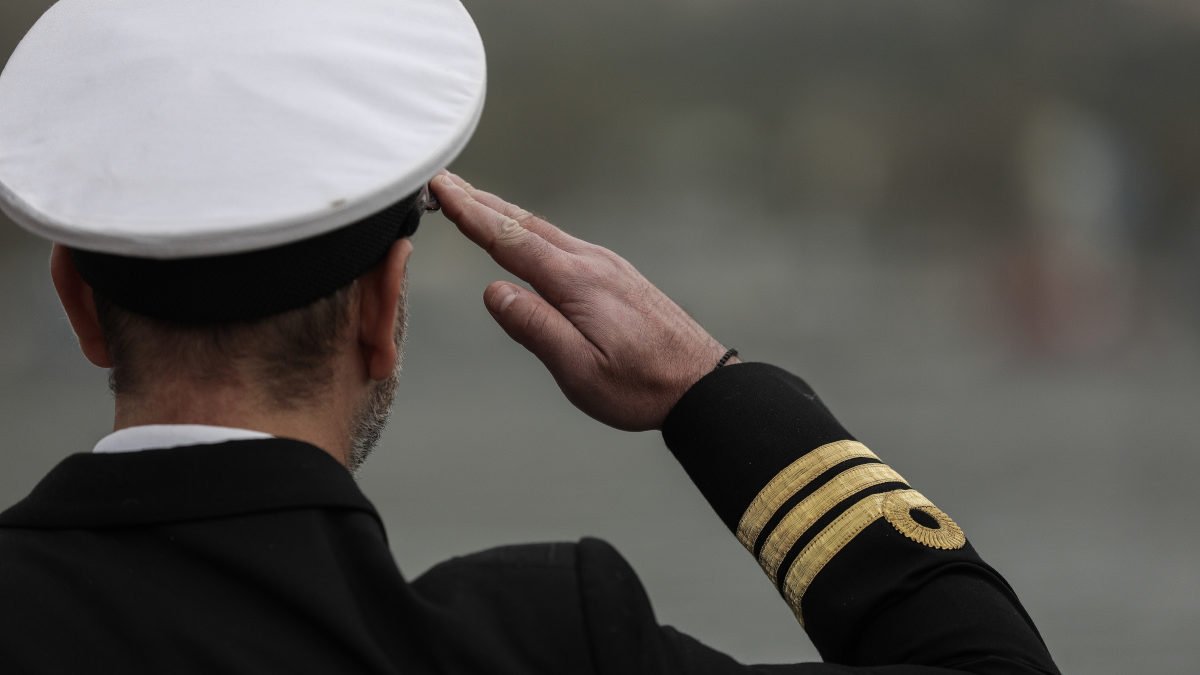 Πολεμικό Ναυτικό: Παραιτήθηκαν σε 20 ημέρες 34 Αξιωματικοί-1 Ανθστης-3 Μον. Υπξκοι-5 ΕΠΟΠ – Δείτε τις αποφάσεις (ΟΝΟΜΑΤΑ)