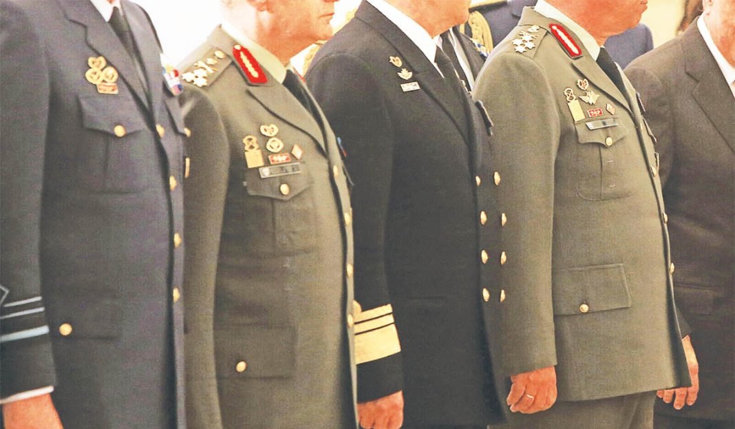Μισθοί: Αυτές είναι οι νέες αποδοχές για τα «ρετιρέ» του Δημοσίου-ΕΔ-ΣΑ – Ποιοι παίρνουν περισσότερα (ΠINAKEΣ)