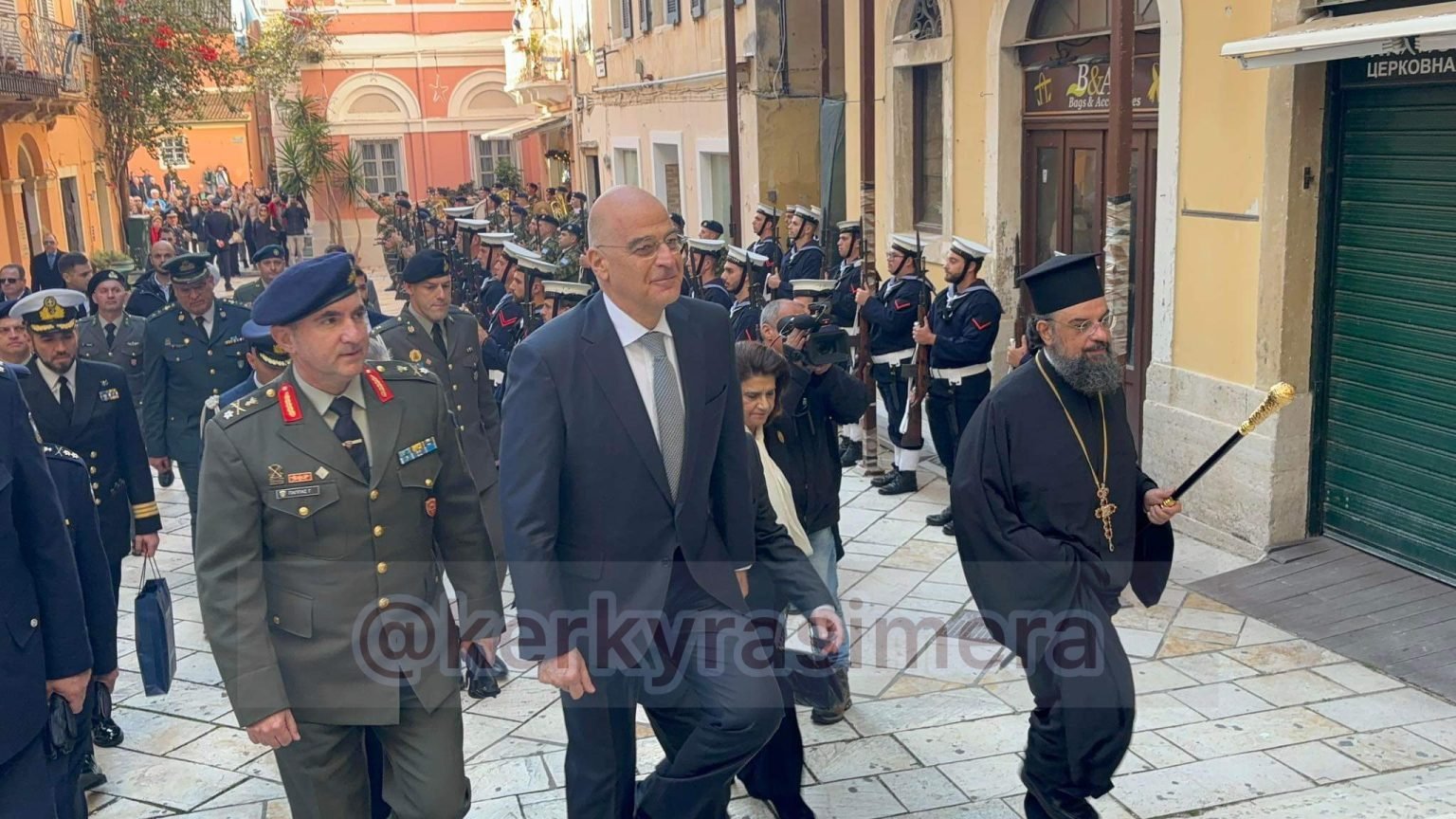 Κέρκυρα: Στον Ιερό Ναό Αγίου Σπυρίδωνος ο Νίκος Δένδιας (ΦΩΤΟ-BINTEO) [ΕΝΗΜΕΡΩΘΗΚΕ]