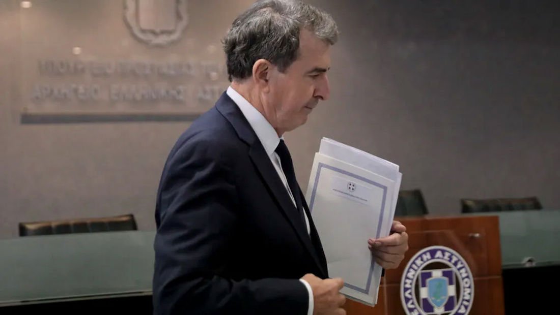 Εν λευκώ κρίσεις από Χρυσοχοΐδη μέσα στην εβδομάδα