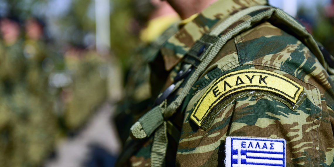 ΕΛΔΥΚ: Τραυματίστηκε σε άσκηση οπλίτης–Υποβάλλεται σε χειρουργική επέμβαση