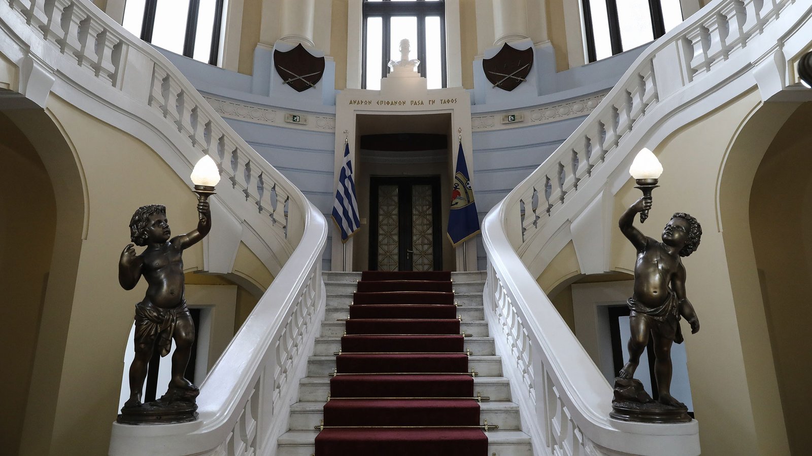 Νέο ΠΔ για τη νομοθεσία στη ΛΑΕΔ και τις Στρατιωτικές Λέσχες Σ.Ξ. – Δείτε το ΦΕΚ