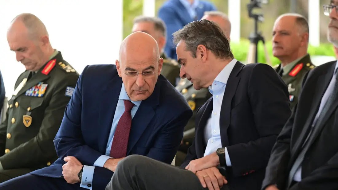 Μέτωπο και με Αξιωματικούς μετά τους αγρότες