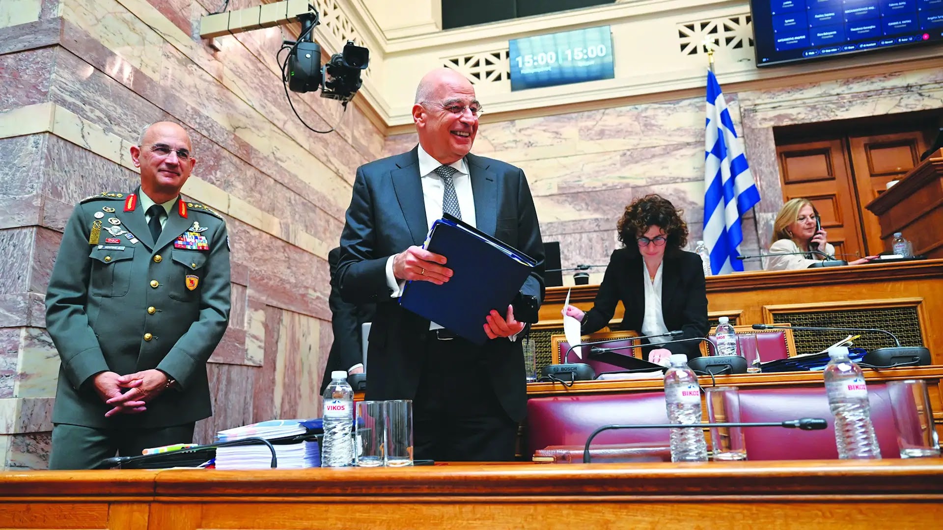 Νέα εποχή για το Στράτευμα αλλά και αντιδράσεις για μισθούς-βαθμούς και μειώσεις με «προσωπική διαφορά»