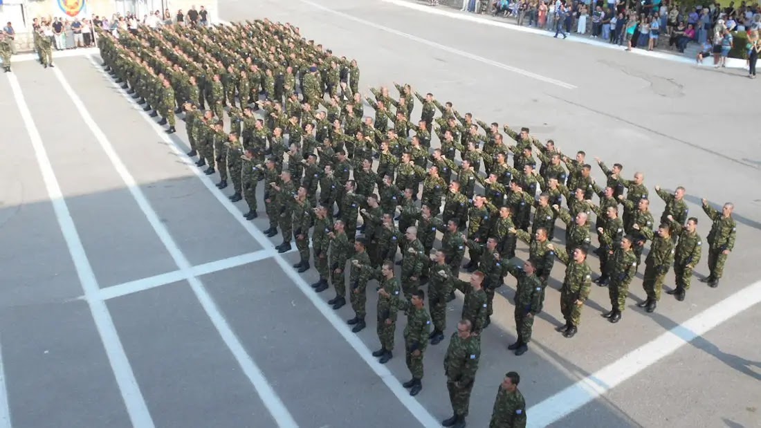 Μόνο στο Στρατό οι νέοι–Τέλος τα «βίσματα» σε Αεροπορία και Ναυτικό–Αυστηρότερα τα κριτήρια για το Ι5